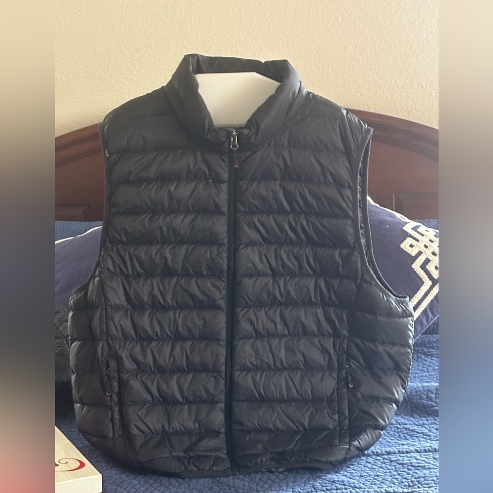Hawke & Co Sport Black lightweight Puffer Vest